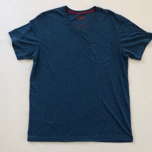 Levi’s Vee Neck